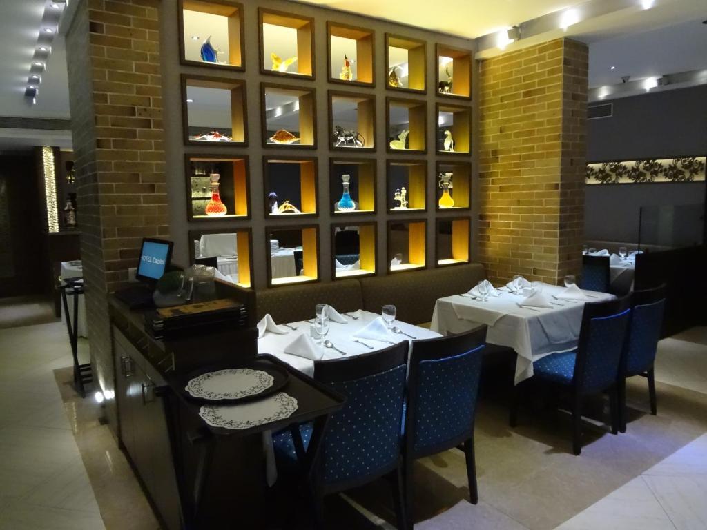 Hotel Capitol Thane Exterior photo
